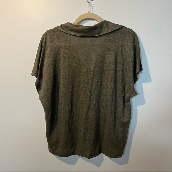 NWT! Banana Republic Linen Polo in Desert Thyme Green | medium - Picture 4 of 5
